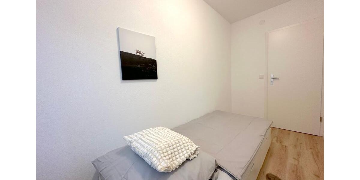 Etagenwohnung Frankfurt am Main Nied - 1 Zimmer, 15 m&sup2;, 475&euro; | Angebot:25229628