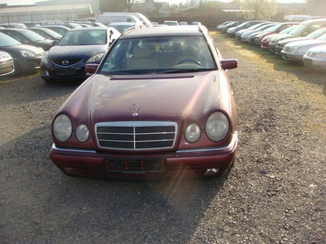 Mercedes-Benz E 230 400.000 km 950 &euro; Erlensee 63526