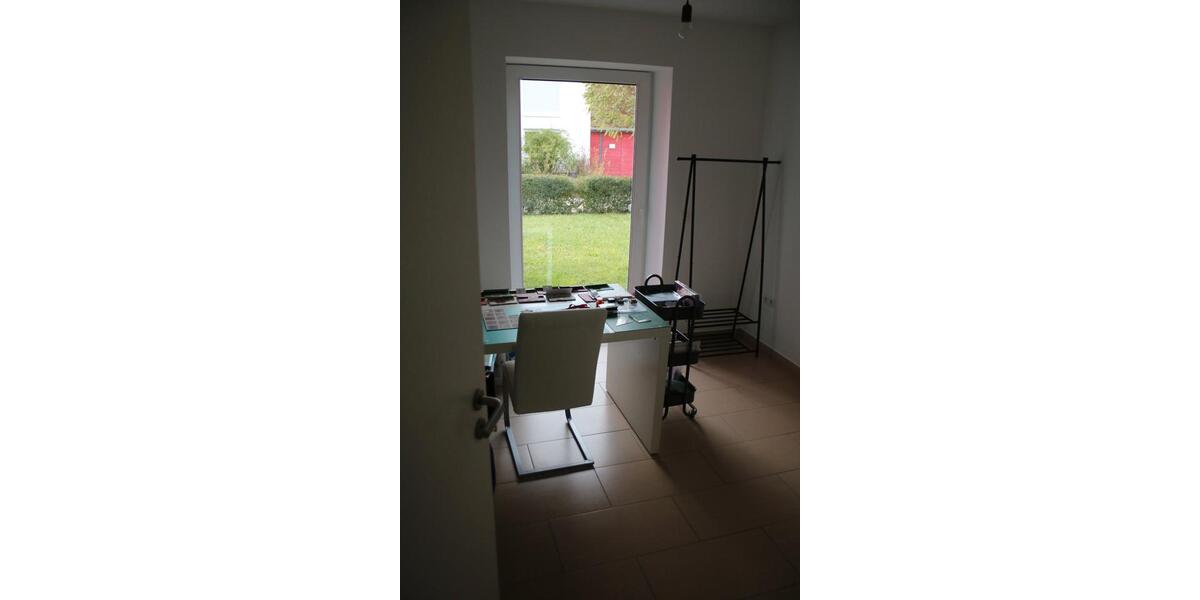 Erdgeschoßwohnung Büdingen - 3 Zimmer, 98 m&sup2;, 955&euro; | Angebot:25962846