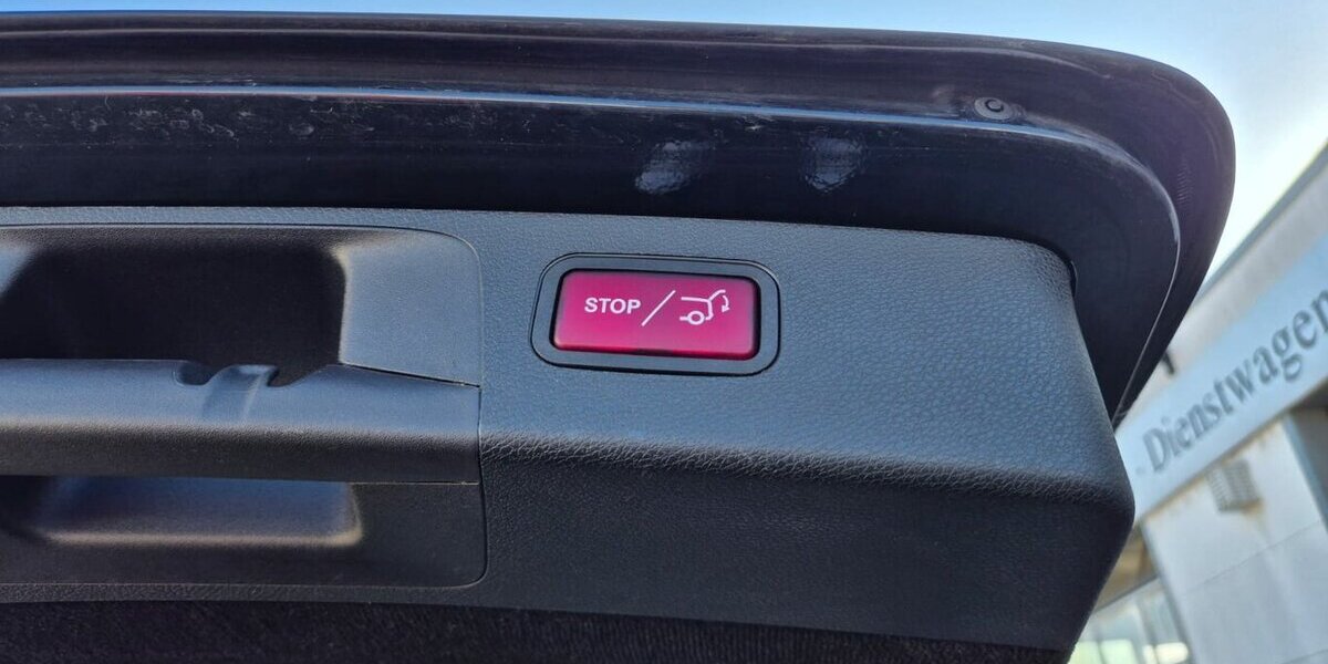 Mercedes-Benz E 400 d T 4M Standheizung, Rückfahrkamera, AHK, Co 200.000 km 19.890 &euro; Rodgau 63110