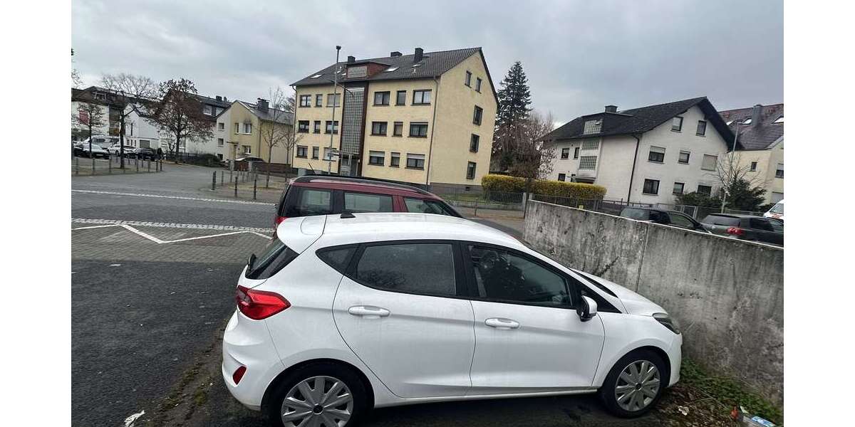 Ford Fiesta 107.300 km 8.500 &euro; obertshausen 63179