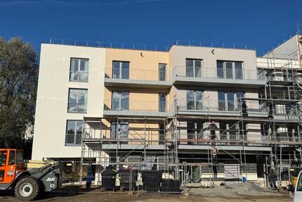 Wohnung Bad Vilbel - 2.5 Zimmer, 81 m&sup2;, 1.490&euro; | Angebot:23793930