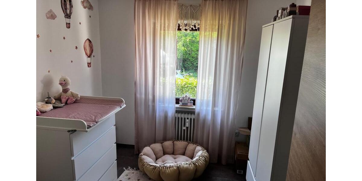 Erdgeschoßwohnung Gründau - 3.5 Zimmer, 87 m&sup2;, 950&euro; | Angebot:26337444