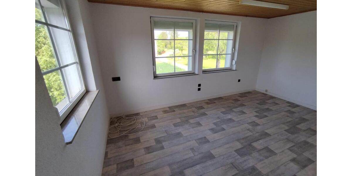 Einfamilienhaus Großostheim - 9 Zimmer, 250 m&sup2;, 585.000&euro; | Angebot:26443844