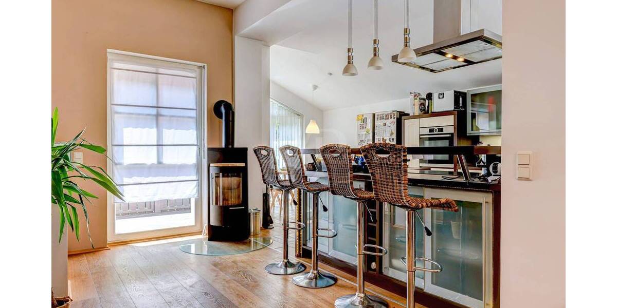 Mehrfamilienhaus, Wohnhaus Kronberg im Taunus Kronberg - 5 Zimmer, 180 m&sup2;, 2.400&euro; | Angebot:25939639