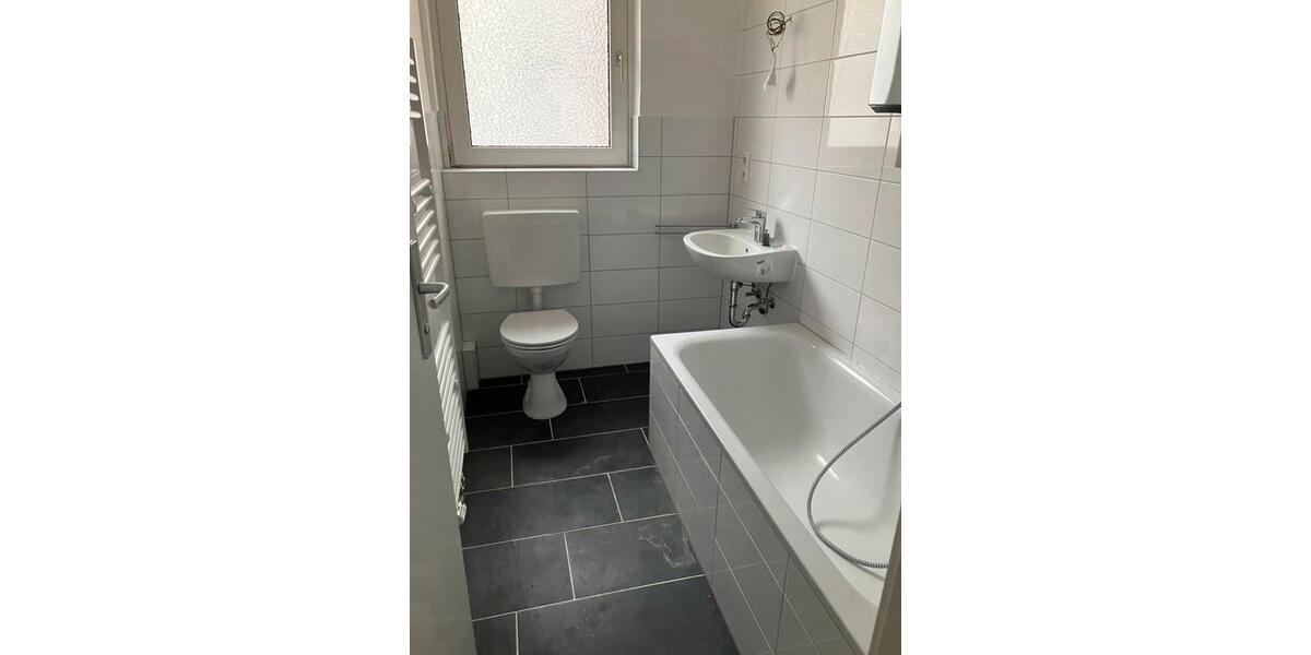 Etagenwohnung Frankfurt am Main Ost - 1 Zimmer, 31 m&sup2;, 591&euro; | Angebot:25788549