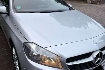 Mercedes-Benz 180 70.000 km 14.500 &euro; Bad Homburg v. d. Höhe, Stadt 61348