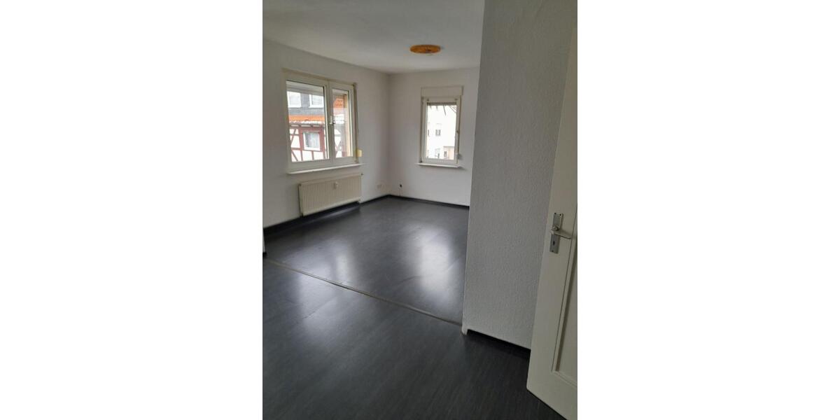 Einfamilienhaus Freigericht - 9 Zimmer, 170 m&sup2;, 299.000&euro; | Angebot:24653228