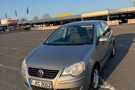 VW Polo 156.000 km 2.700 &euro; Frankfurt am Main 65929