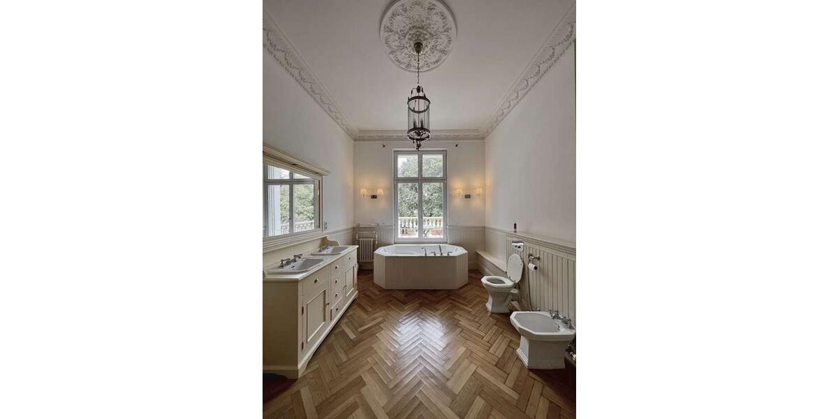 Etagenwohnung Frankfurt am Main Sachsenhausen - 4 Zimmer, 180 m&sup2;, 4.500&euro; | Angebot:25307987