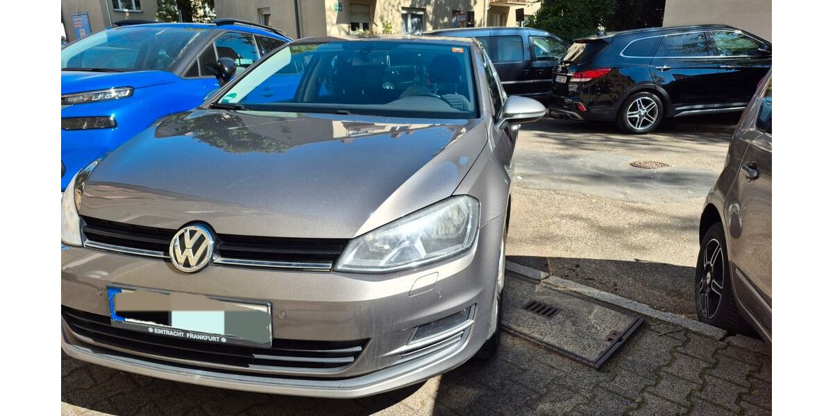 VW Golf 90.000 km 9.000 &euro; Frankfurt 60327