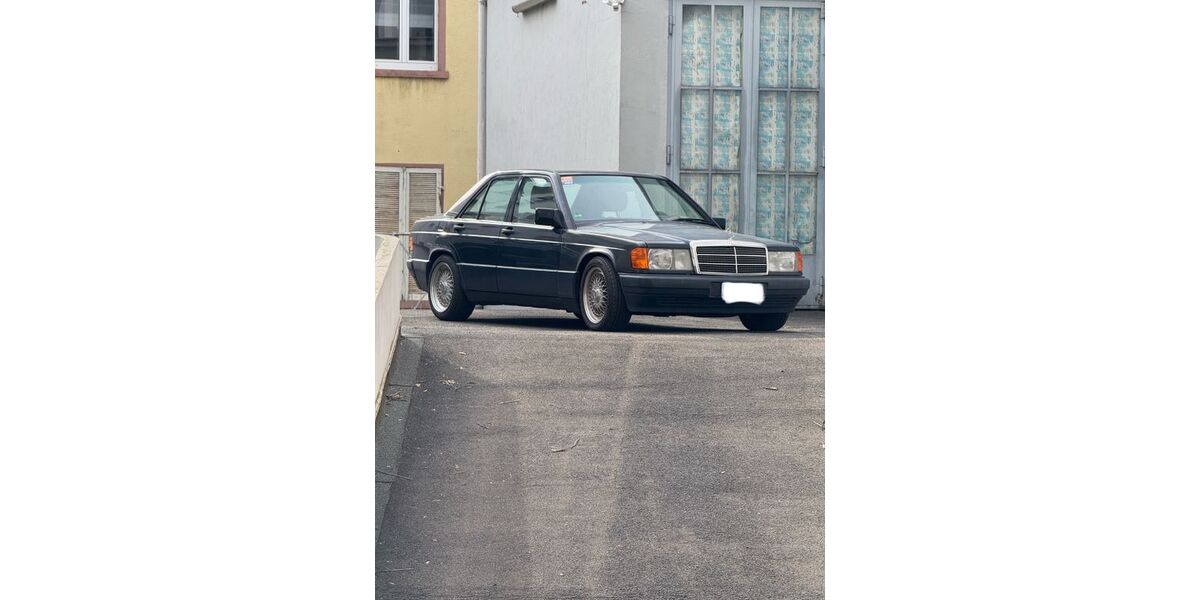 Mercedes-Benz 190 297.169 km 22.500 &euro; Frankfurt am Main 60385