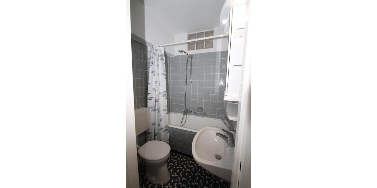 Etagenwohnung Frankfurt am Main West - 1 Zimmer, 26 m&sup2;, 435&euro; | Angebot:25902589