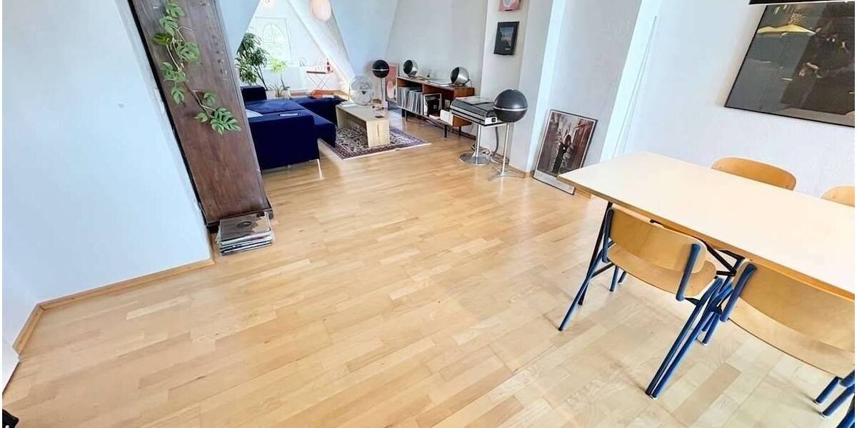 Etagenwohnung Aschaffenburg Innenstadt - 3 Zimmer, 95 m&sup2;, 950&euro; | Angebot:26929620