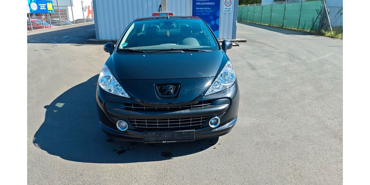Peugeot 207 196.000 km 3.900 &euro; Büdingen 63654