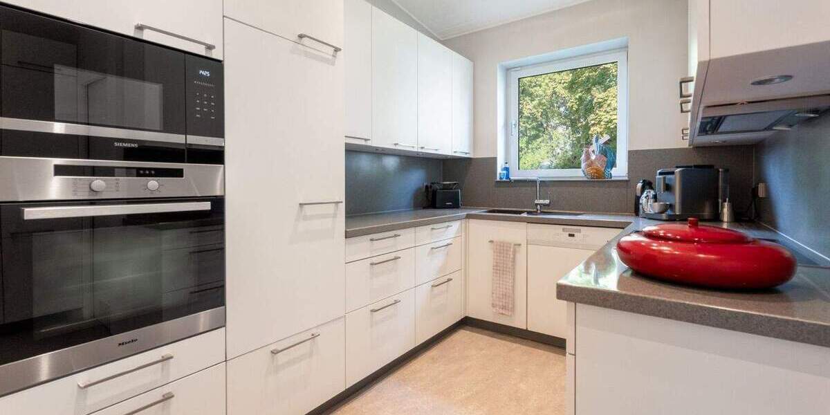 Bungalow Neu-Isenburg Zeppelinheim - 7 Zimmer, 201 m&sup2;, 1.150.000&euro; | Angebot:25688107