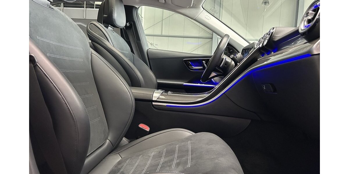 Mercedes-Benz C 300 d EDITION AMG DISTRONIC-PANO-AHK-BURMESTER 24.917 km 50.398 &euro; Groß-Umstadt 64823