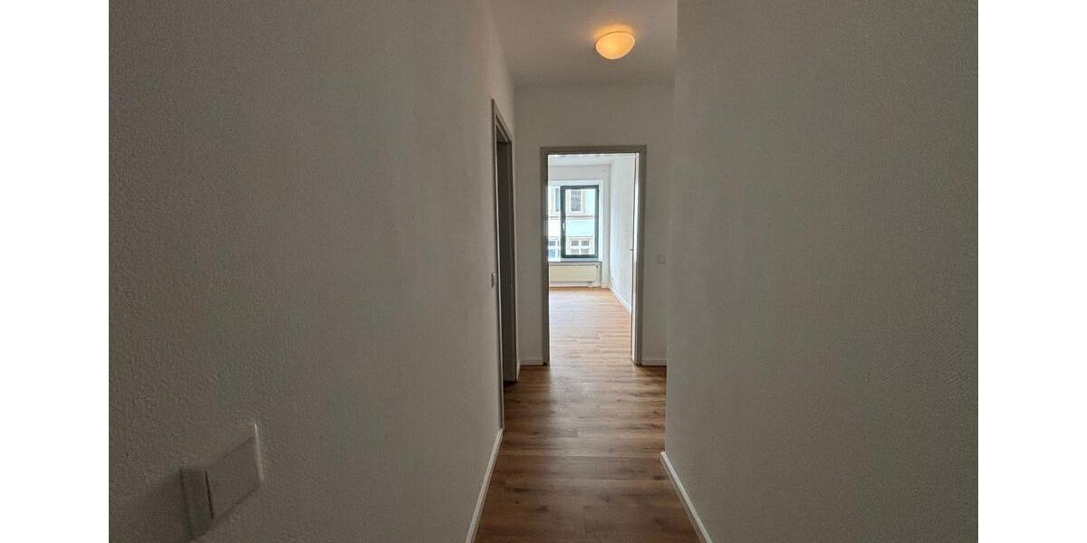 Etagenwohnung Frankfurt am Main Innenstadt - 3 Zimmer, 116 m&sup2;, 2.390&euro; | Angebot:24871437
