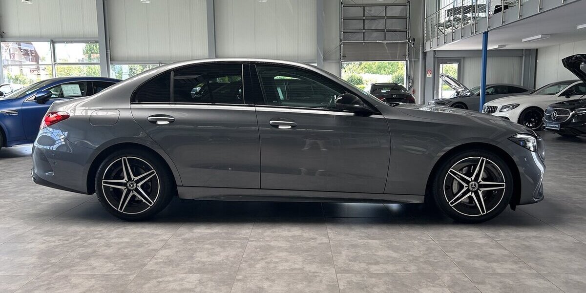 Mercedes-Benz C 300 d EDITION AMG DISTRONIC-PANO-BURMESTER-360 27.207 km 49.898 &euro; Groß-Umstadt 64823