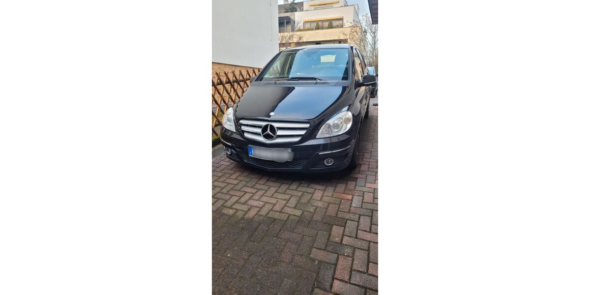 Mercedes-Benz B 180 125.000 km 7.500 &euro; Offenbach am Main 63073