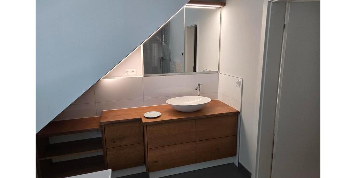 Dachgeschoßwohnung Seligenstadt - 4.5 Zimmer, 165 m&sup2;, 1.980&euro; | Angebot:27628523