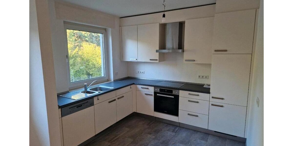 Etagenwohnung Oberursel (Taunus) - 4.5 Zimmer, 110 m&sup2;, 1.850&euro; | Angebot:27565684