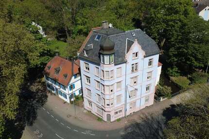 Haus Frankfurt am Main Rödelheim - 23 Zimmer, 466 m&sup2;, 2.000.000&euro; | Angebot:26461032