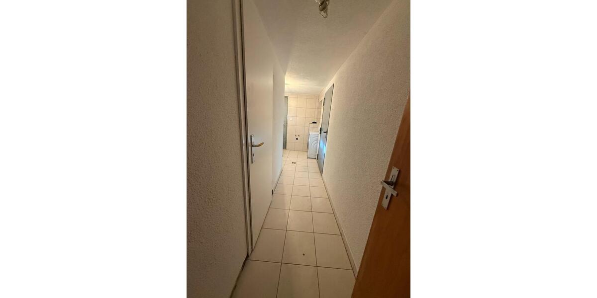 Reihenhaus Frankfurt am Main Rödelheim - 6 Zimmer, 180 m&sup2;, 3.800&euro; | Angebot:25335169