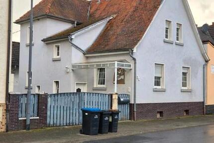 Haus Limeshain - 5 Zimmer, 187 m&sup2;, 370.000&euro; | Angebot:26342396