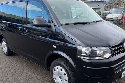 VW T5 Caravelle 233.010 km 15.999 &euro; Frankfurt 60386