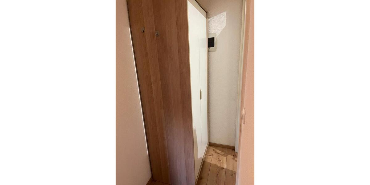 Etagenwohnung Hanau Großauheim - 1 Zimmer, 14 m&sup2;, 600&euro; | Angebot:26503036