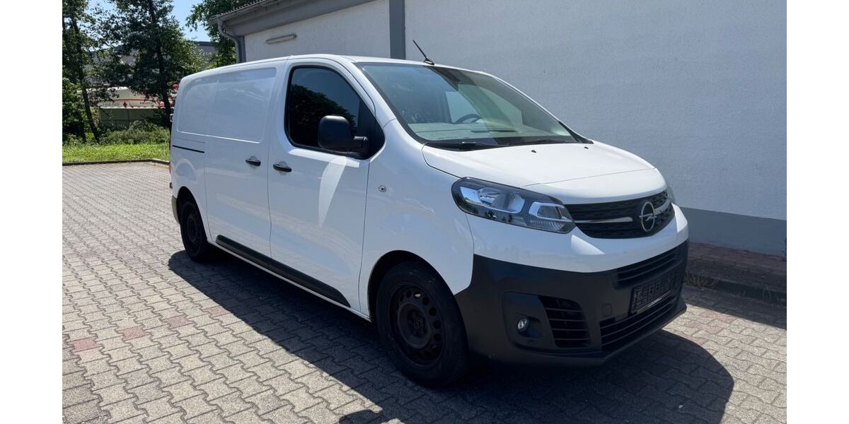 Opel Vivaro 108.000 km 13.990 &euro; rodgau 63110