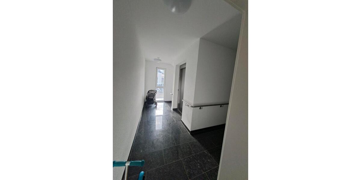 Etagenwohnung Bad Homburg vor der Höhe Berliner Siedlung/Gartenfeld - 3 Zimmer, 85 m&sup2;, 1.750&euro; | Angebot:25098056