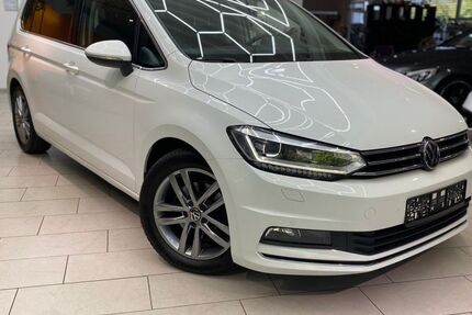 VW Touran 139.063 km 16.900 &euro; Neu-Isenburg 63263