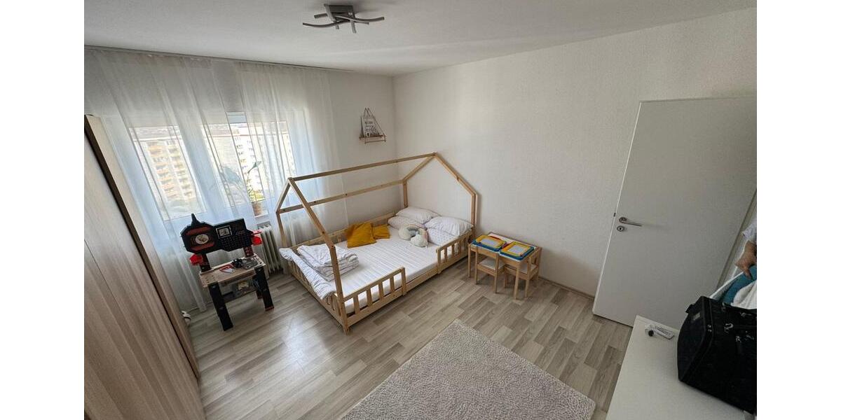 Etagenwohnung Rodgau - 2 Zimmer, 64 m&sup2;, 720&euro; | Angebot:25857707