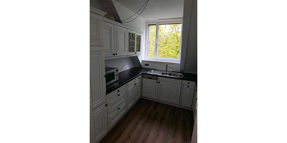 Dachgeschoßwohnung Aschaffenburg Österreicher Kolonie - 2 Zimmer, 63 m&sup2;, 950&euro; | Angebot:26221395