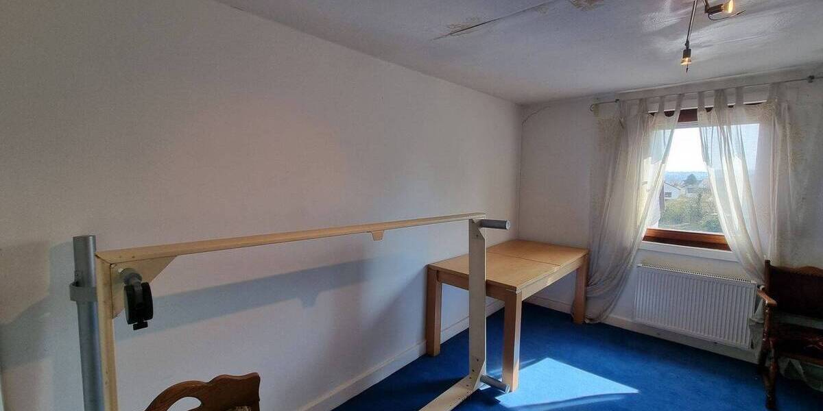 Doppelhaushälfte Friedberg Bruchenbrücken - 7 Zimmer, 137 m&sup2;, 299.000&euro; | Angebot:25940222