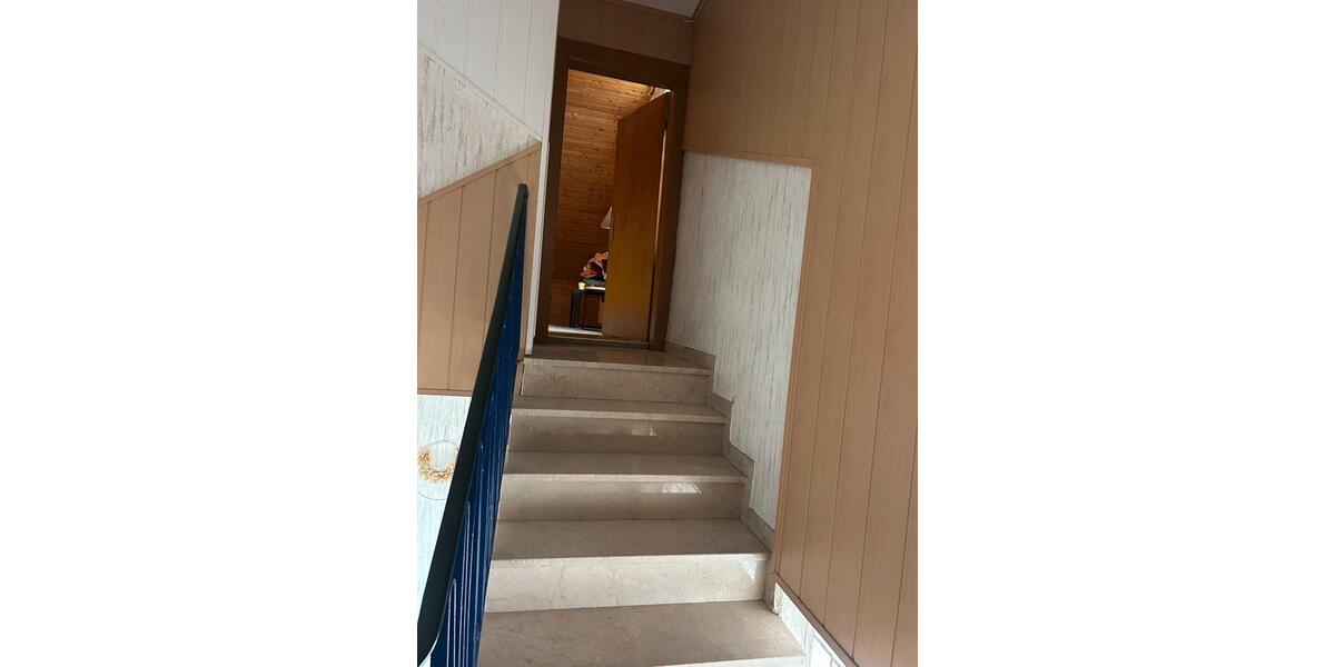 Dachgeschoßwohnung Rodgau - 2.5 Zimmer, 68 m&sup2;, 900&euro; | Angebot:25239301