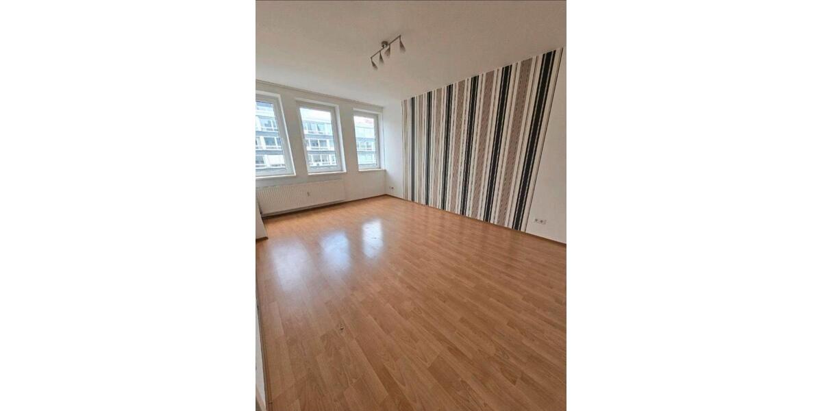 Etagenwohnung Frankfurt am Main - 1 Zimmer, 18 m&sup2;, 680&euro; | Angebot:25934596