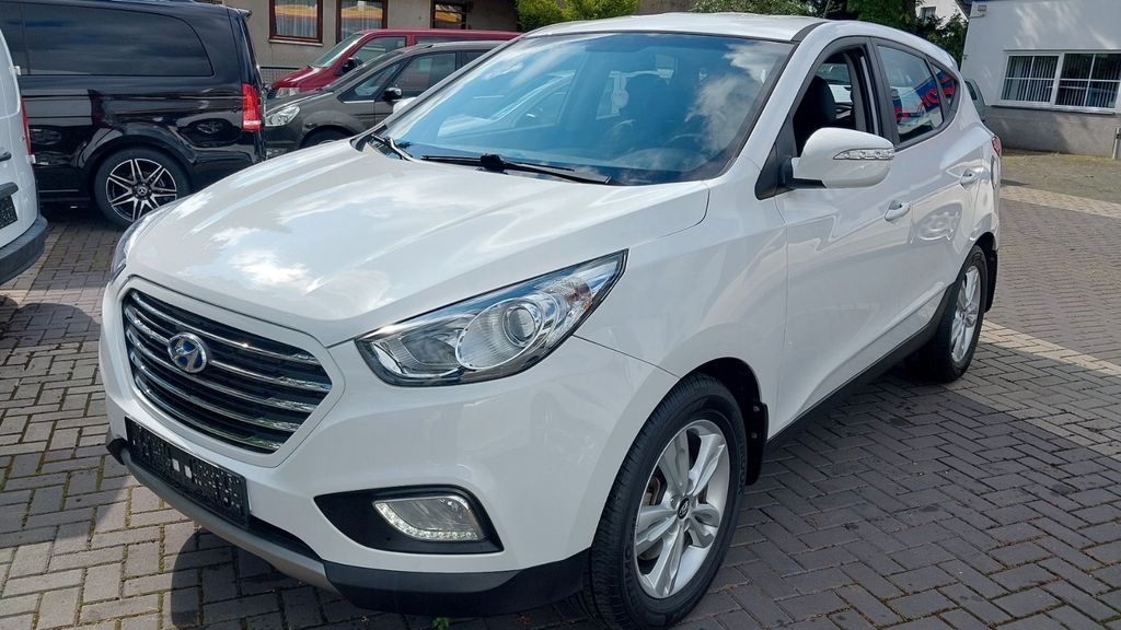 Hyundai TUCSON 21.000 km 9.980 &euro; Frankfurt am Main 60388