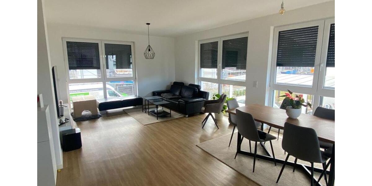 Etagenwohnung Rosbach vor der Höhe - 3 Zimmer, 101 m&sup2;, 1.500&euro; | Angebot:25859871
