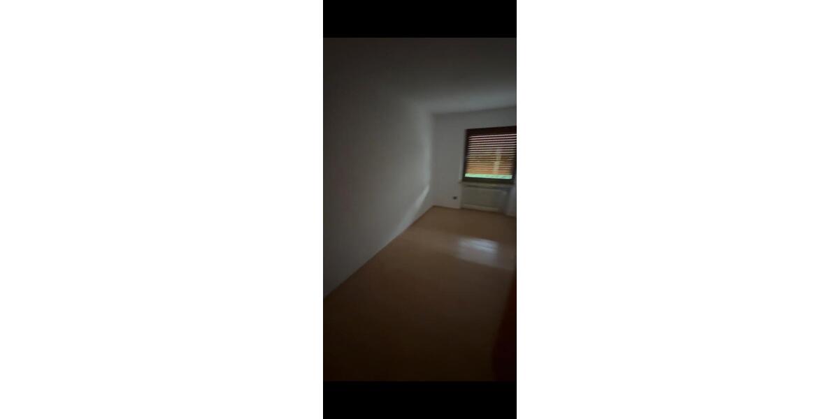 Etagenwohnung Schöllkrippen - 4 Zimmer, 94 m&sup2;, 800&euro; | Angebot:26023277