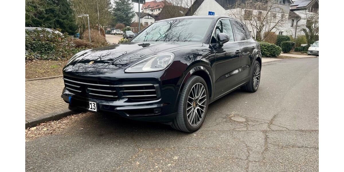 Porsche Cayenne 206.000 km 32.500 &euro; Frankfurt am Main 60326