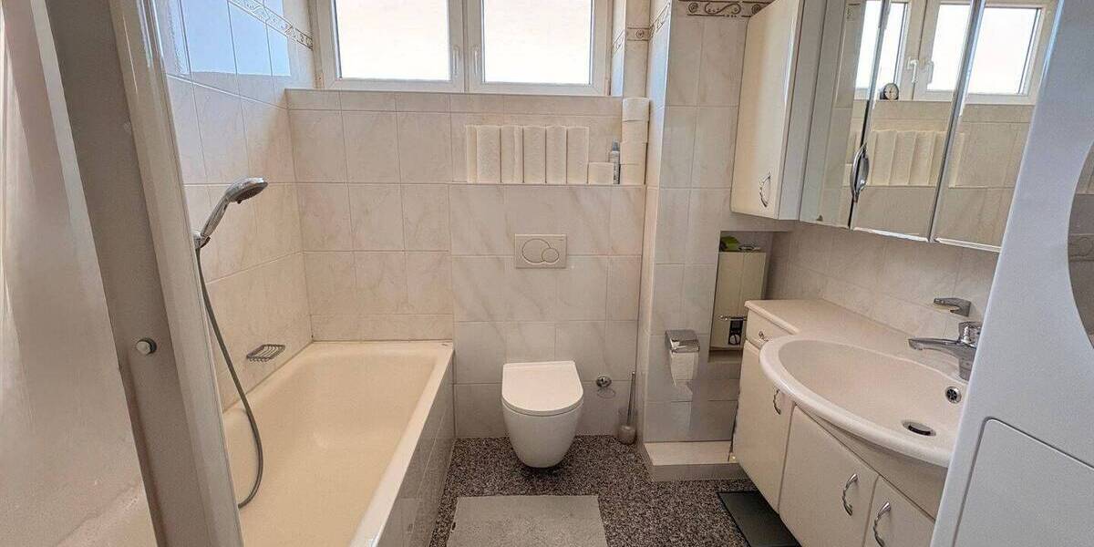 Etagenwohnung Frankfurt Innenstadt - 3 Zimmer, 86 m&sup2;, 354.000&euro; | Angebot:25997757