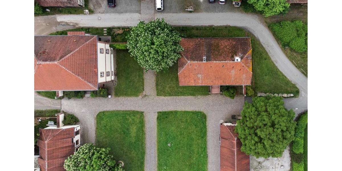 Etagenwohnung Freigericht - 15 Zimmer, 210 m&sup2;, 2.415&euro; | Angebot:21156337