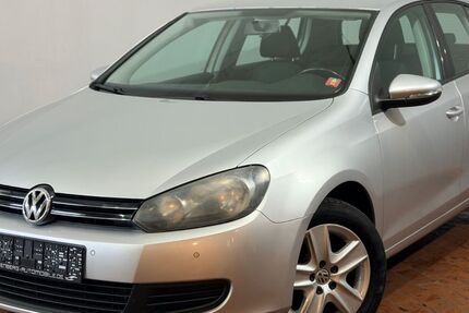 VW Golf 128.000 km 6.490 &euro; Rodgau 63110