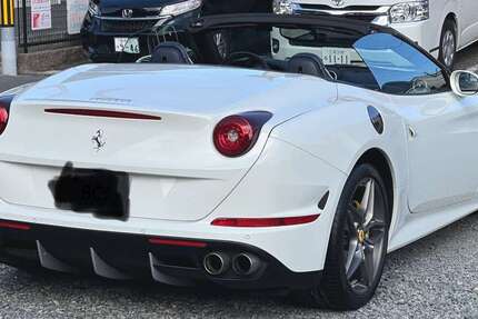 Ferrari California 29.100 km 126.500 &euro; Frankfurt 60386