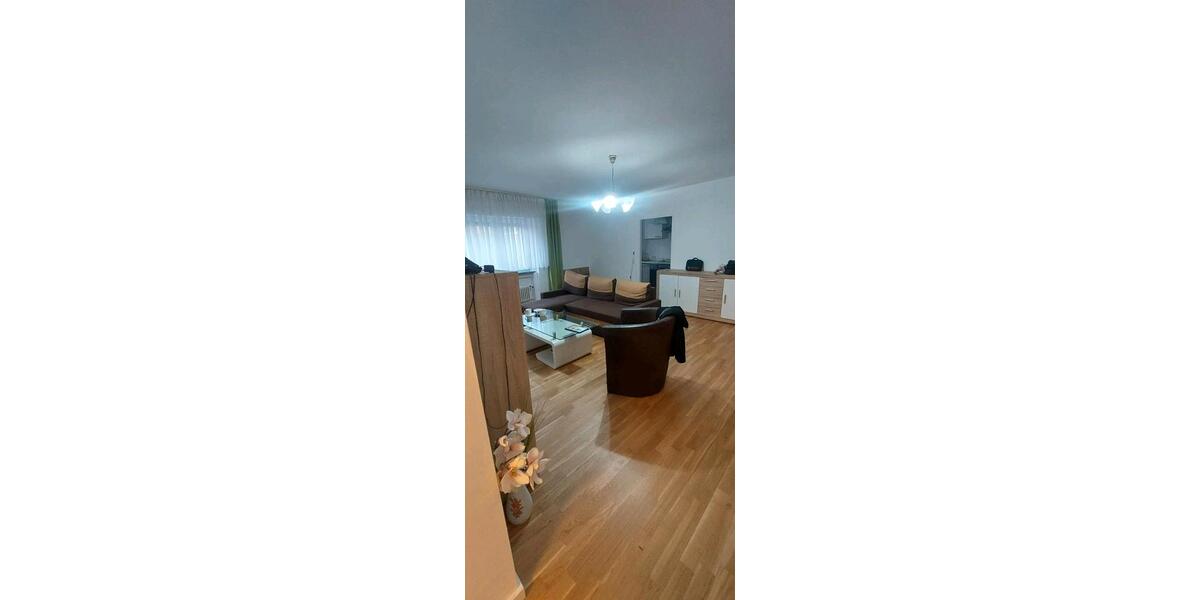 Etagenwohnung Frankfurt am Main Oberrad - 2 Zimmer, 77 m&sup2;, 1.290&euro; | Angebot:25792464