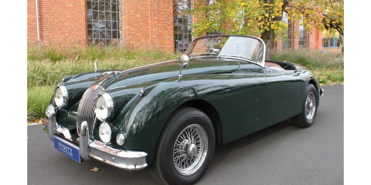 Jaguar XK 16.000 km 123.900 &euro; Frankfurt 60386