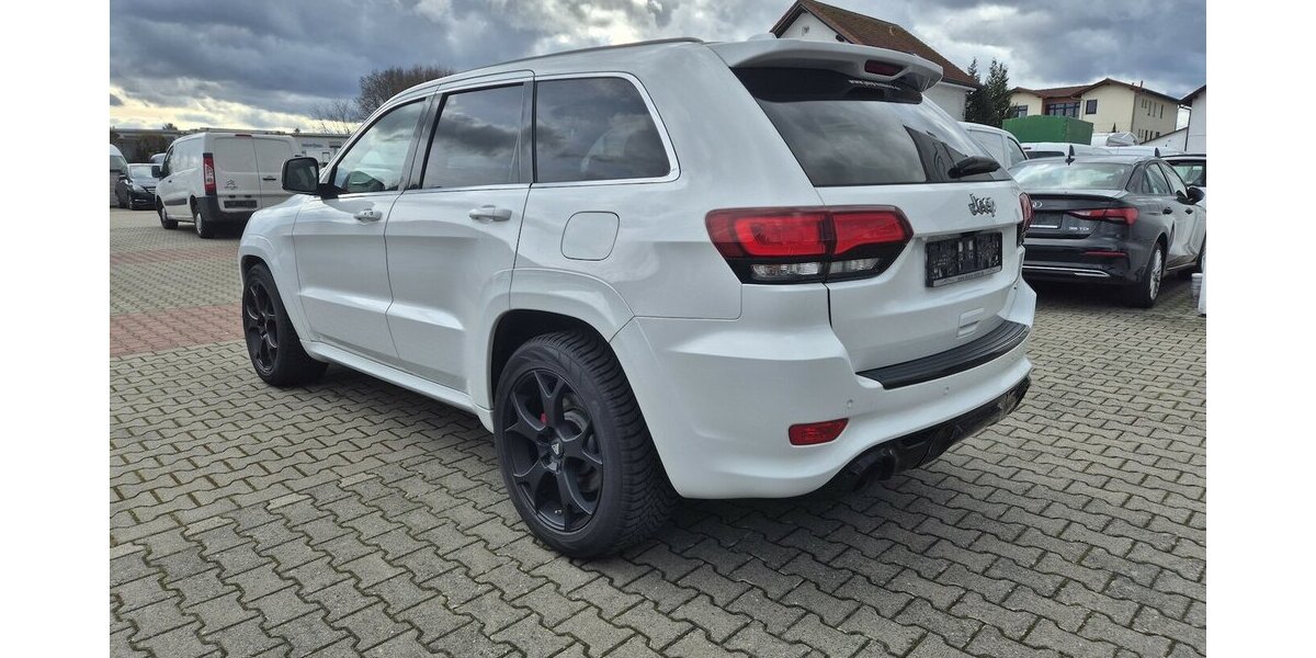 Jeep Grand Cherokee 6.4 V8 HEMI SRT 8-Gang Automatik 250.000 km 16.990 &euro; Rodgau 63110